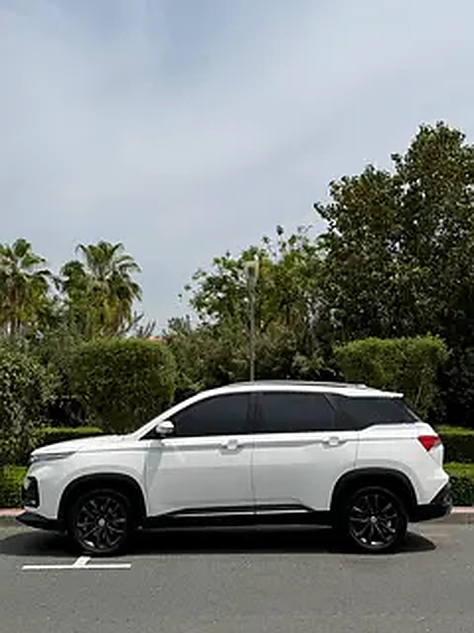 2026 Chevrolet Captiva for Rent in Al Barsha 1 photo 2