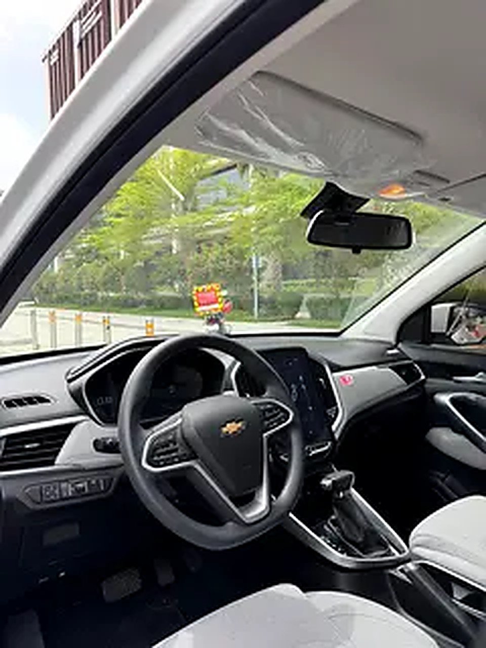 2026 Chevrolet Captiva for Rent in Al Barsha 1 photo 5