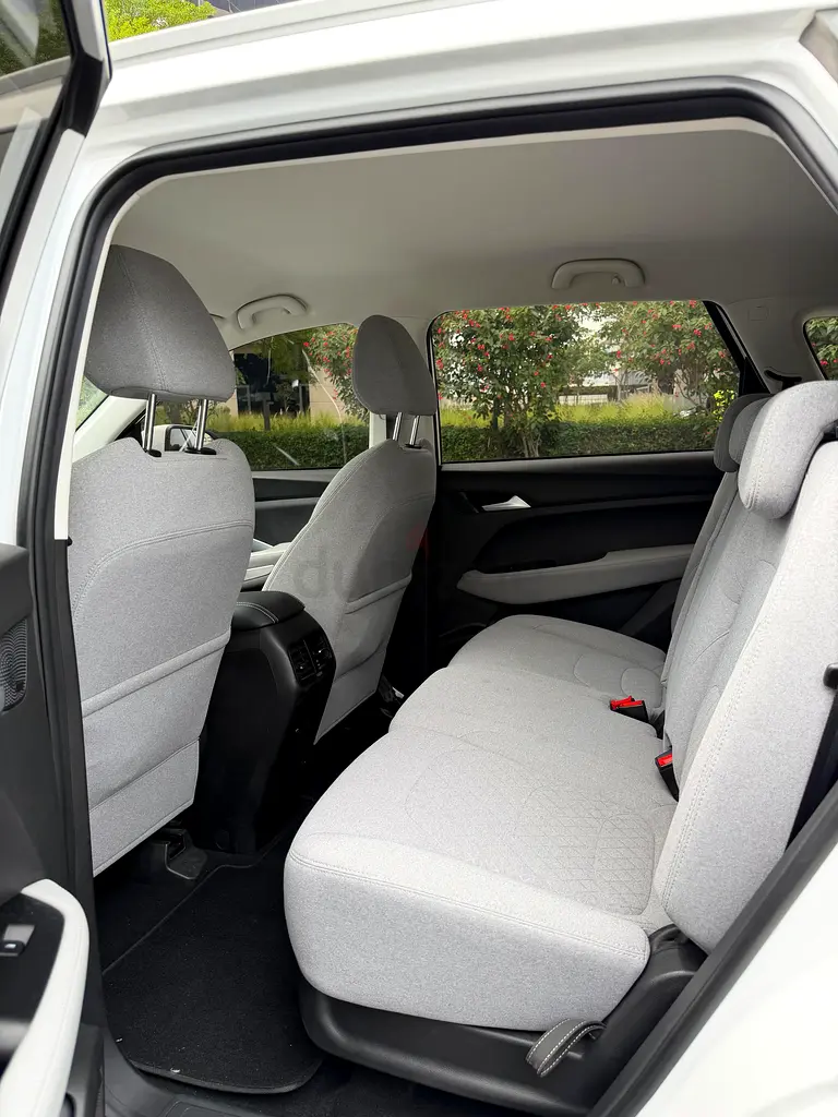 2026 Chevrolet Captiva for Rent in Al Barsha 1 photo 7