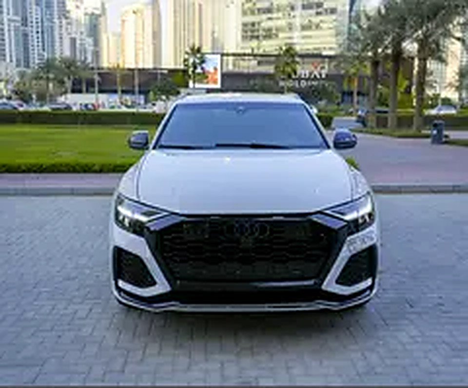 2020 Audi Q8 for Rent in Palm Jumeirah photo 3