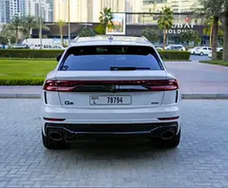 2020 Audi Q8 for Rent in Palm Jumeirah photo 4