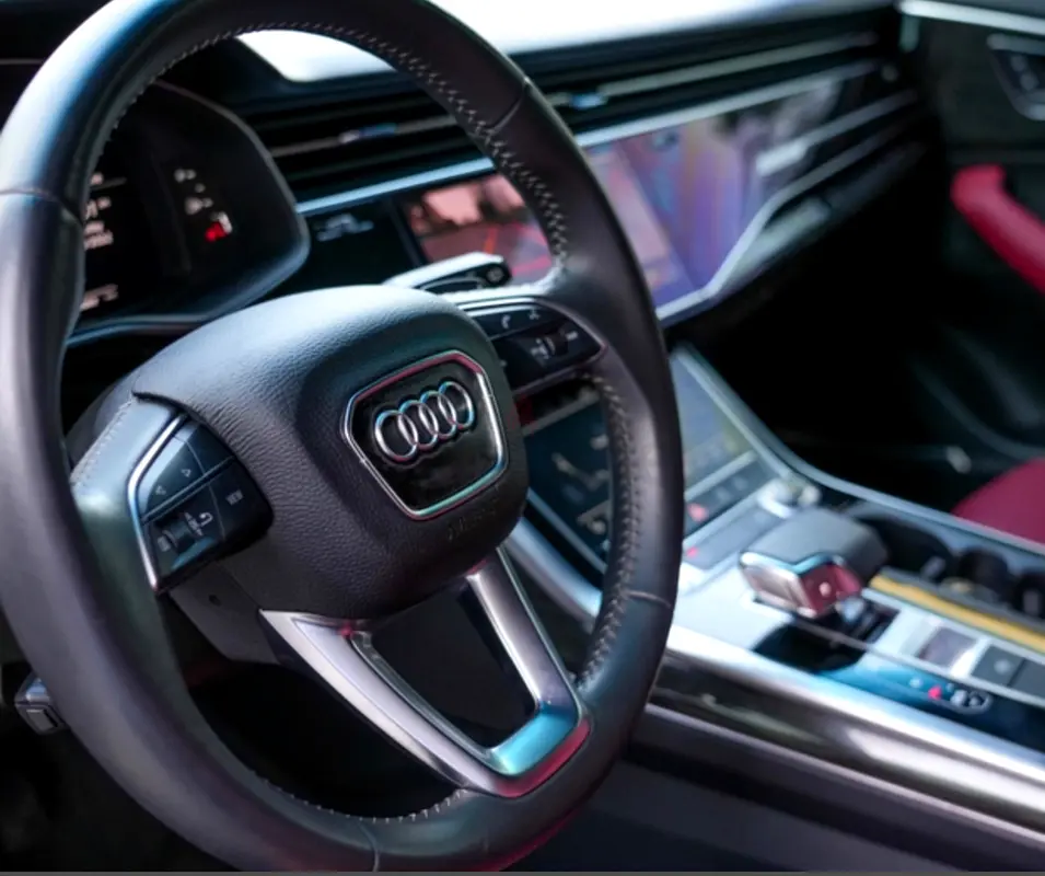 2020 Audi Q8 for Rent in Palm Jumeirah photo 8