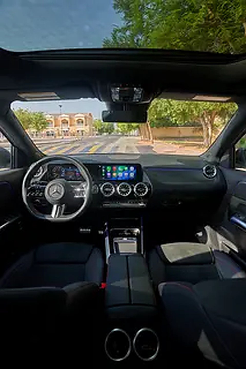 2024 Mercedes-Benz GLA-Class for Rent in The Old Town Island photo 5