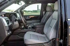 2025 GMC Yukon for Rent in Al Hudaiba photo 5