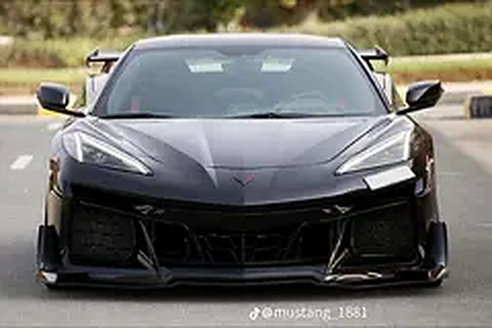 2023 Chevrolet Corvette for Rent in Airport Road Area photo 5