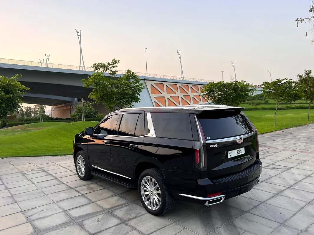 2023 Cadillac Escalade for Rent in Airport Road Area photo 5