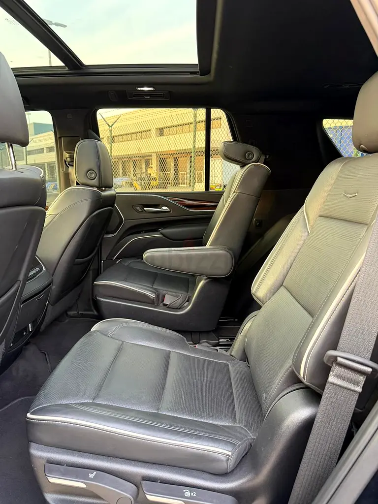 2023 Cadillac Escalade for Rent in Airport Road Area photo 6