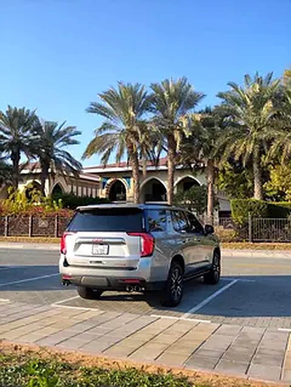 2023 GMC Yukon for Rent in Barsha Heights (Tecom) photo 4