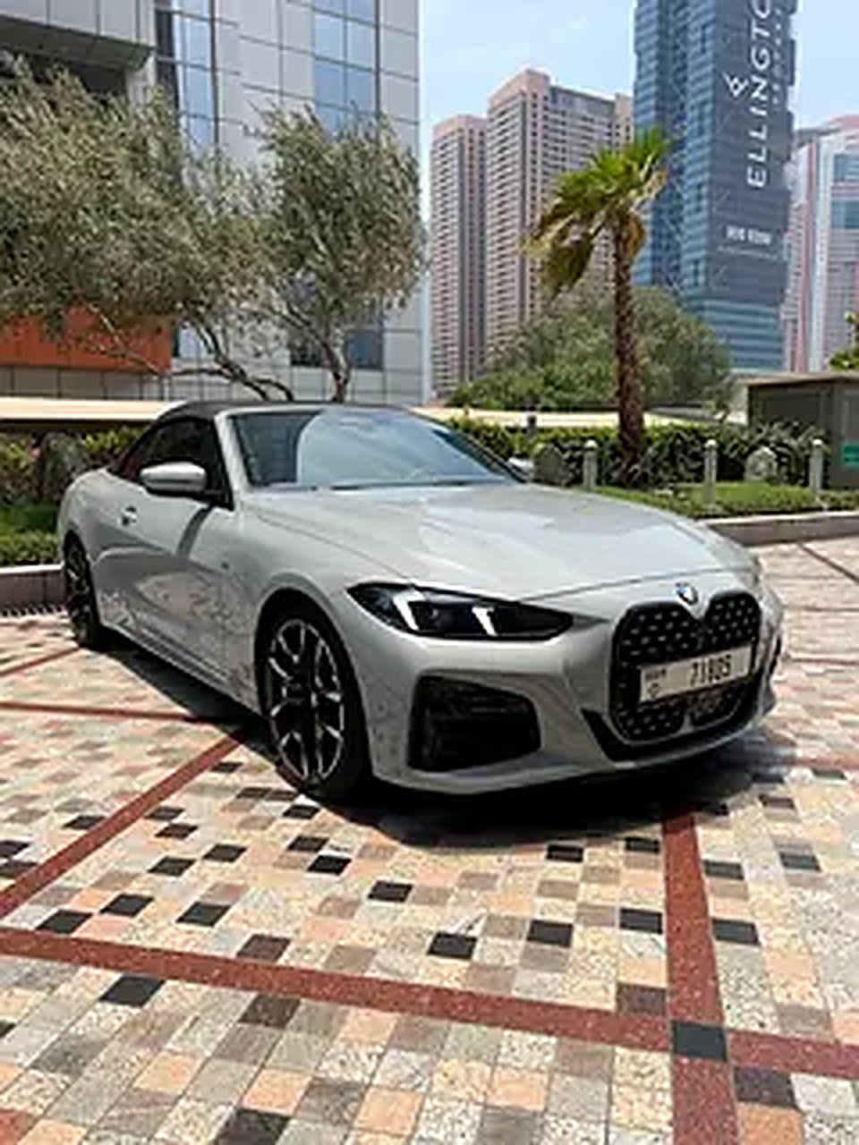 2025 BMW 4-Series for Rent in Barsha Heights (Tecom) (Grey) photo 2