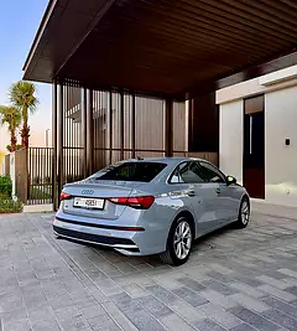 2025 Audi A3 for Rent in Al Quoz 2 photo 4