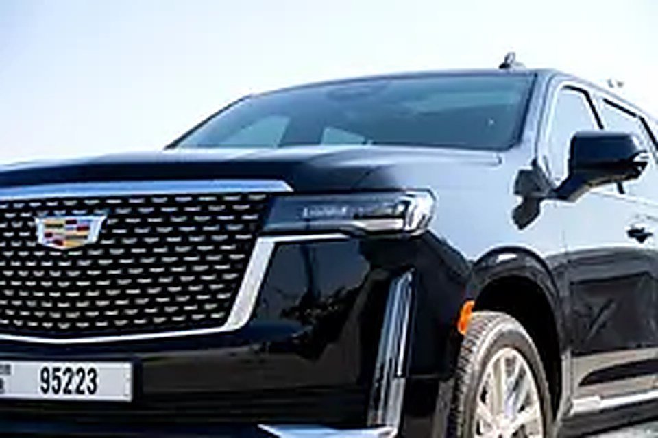 2023 Cadillac Escalade for Rent in Barsha Heights (Tecom) photo 3