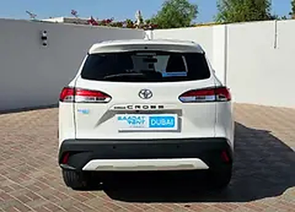 2025 Toyota Corolla Cross for Rent in Al Rashidiya (White, Automatic, 5 Seater, AL ROOYA) photo 2