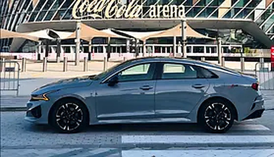 2025 Kia K5 for Rent in Al Garhoud photo 5