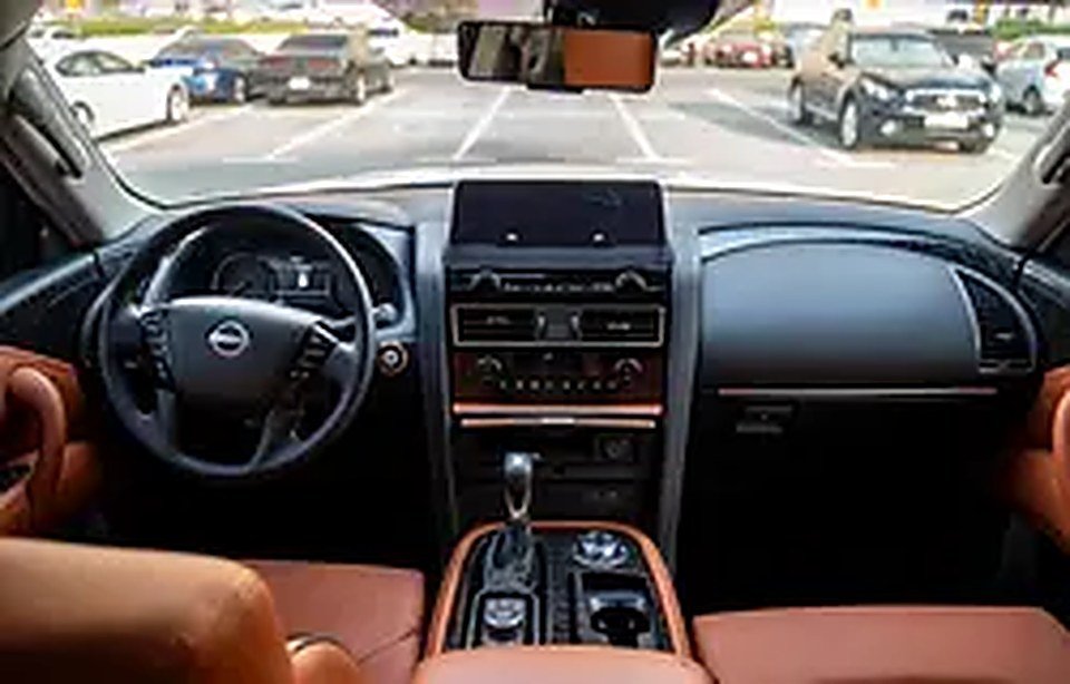 2022 Nissan Patrol for Rent in Dubai International Airport photo 4