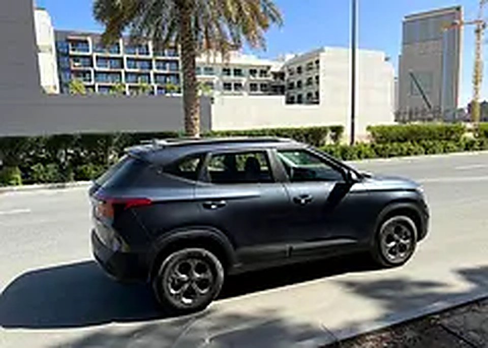 2023 Kia Seltos for Rent in Dubai Sports City photo 3