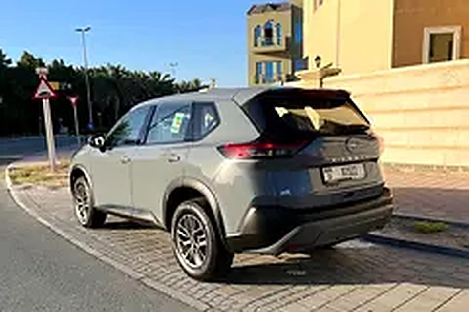 2023 Nissan X-Trail for Rent in Dubai Sports City photo 3