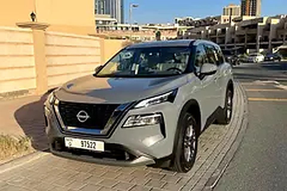 2023 Nissan X-Trail for Rent in Dubai Sports City photo 5