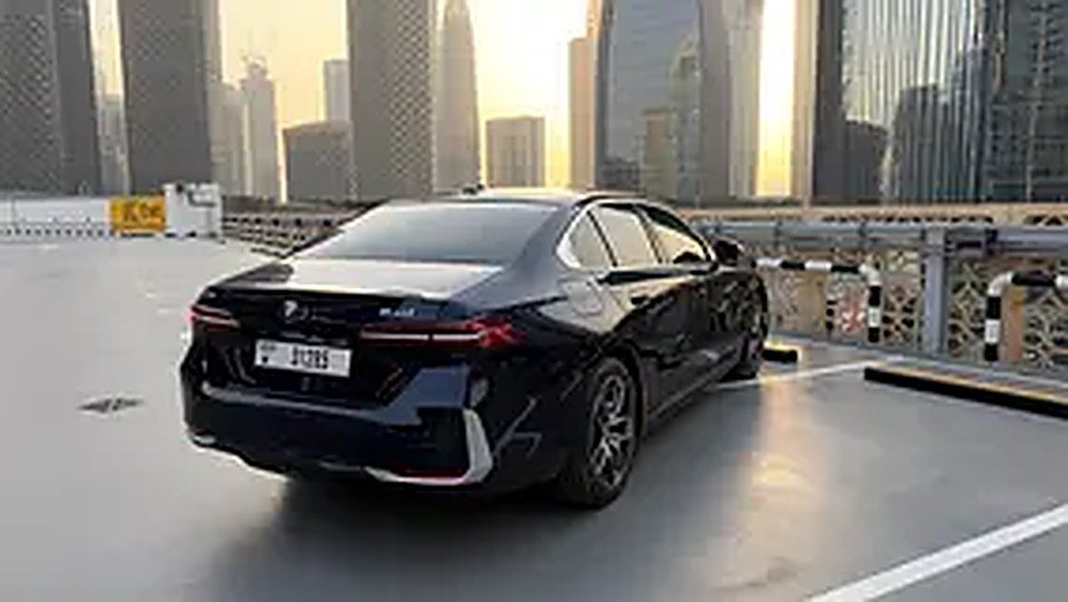 BMW I5 Electric photo 4