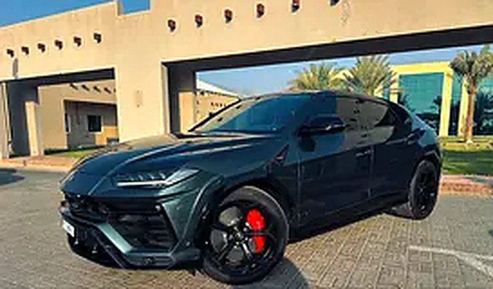 Lamborghini Urus SE Green rental in Al Quoz Industrial Area 4, Dubai