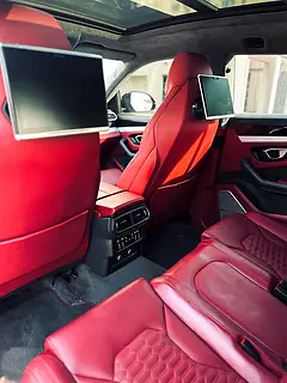 Lamborghini Urus SE Green photo 4