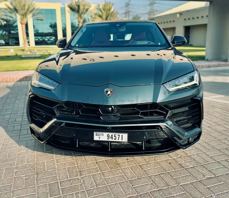 Lamborghini Urus SE Green photo 8