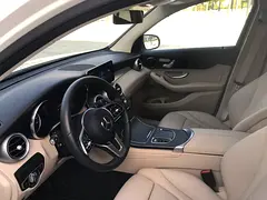 2021 Mercedes-Benz GLC-Class for Rent in Hor Al Anz photo 2