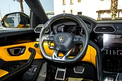 2022 Lamborghini Urus for Rent in Hor Al Anz photo 10