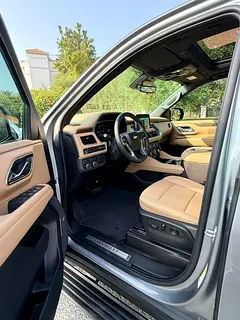 2024 Chevrolet Suburban for Rent in Al Barsha 1 photo 3