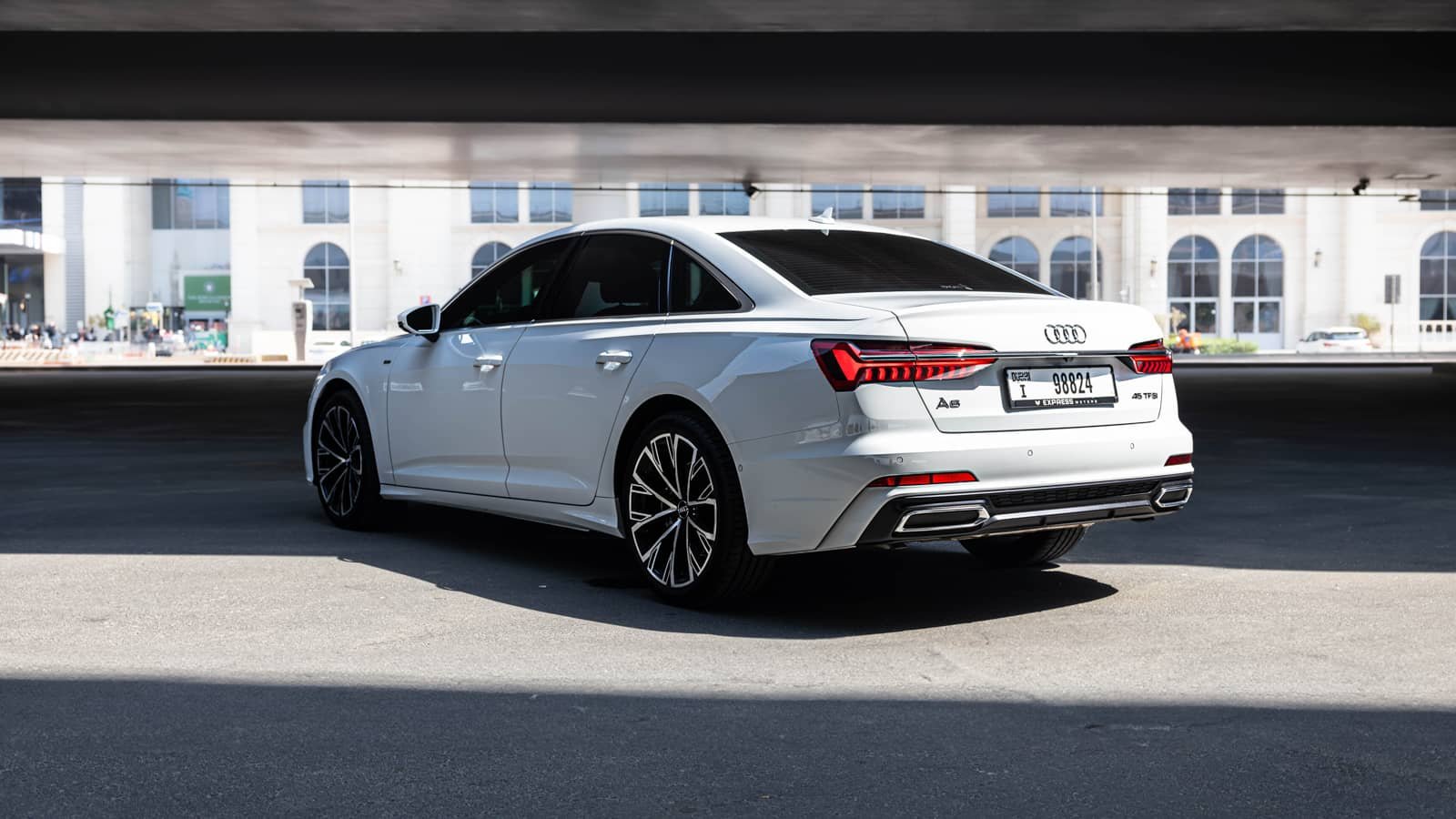 Rent Audi A6 in Dubai photo 3