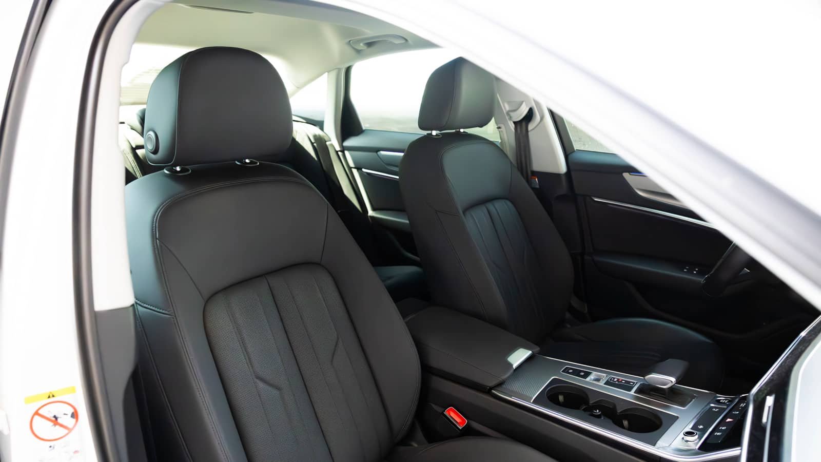 Rent Audi A6 in Dubai photo 8