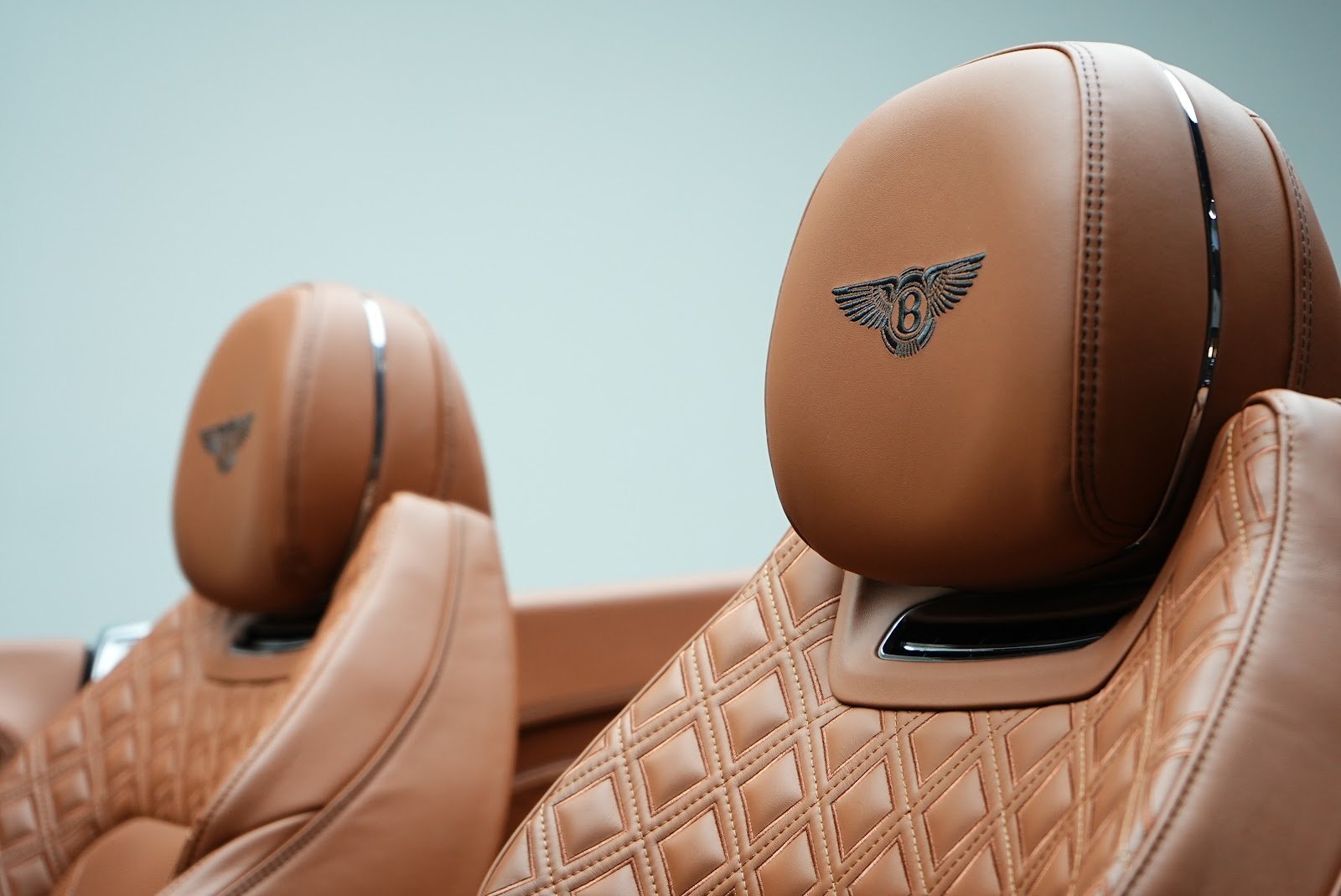 Rent Bentley GTC in Dubai photo 12