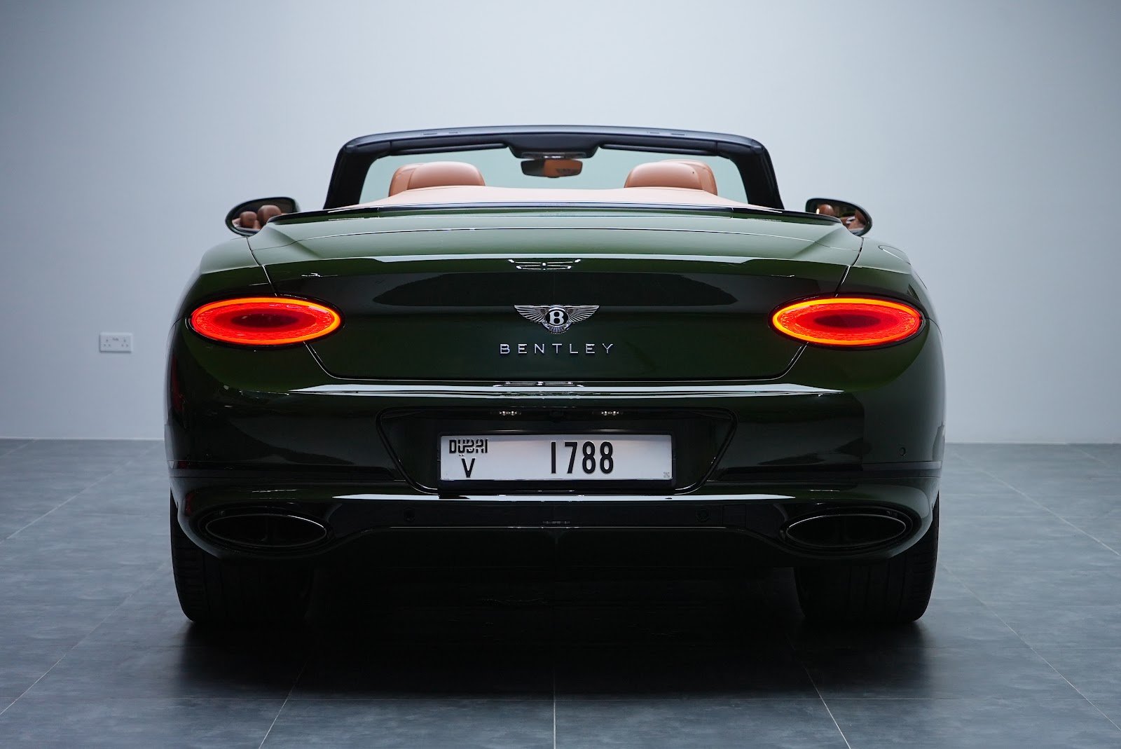 Rent Bentley GTC in Dubai photo 7