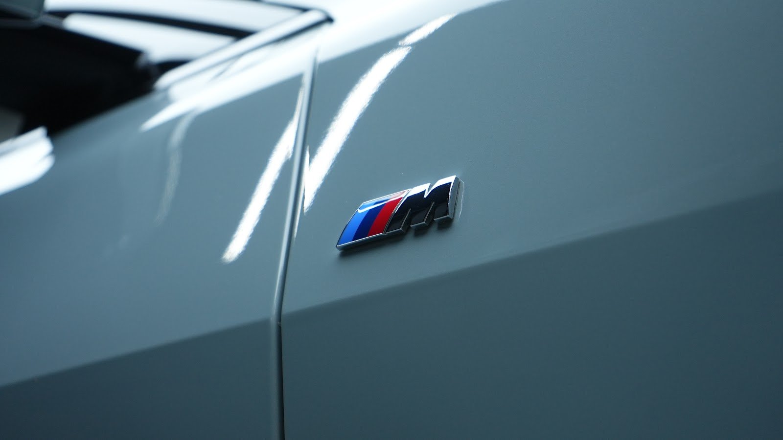 Rent BMW 430i in Dubai photo 17