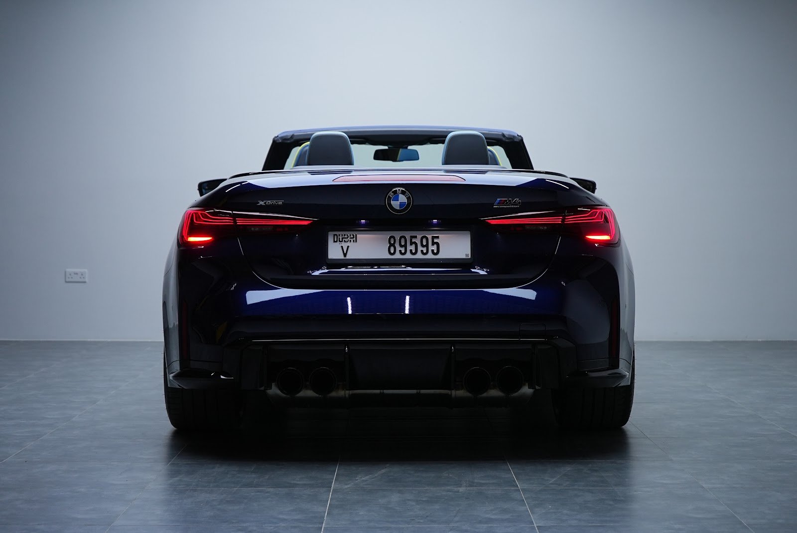 Rent BMW M4 Convertible in Dubai photo 8
