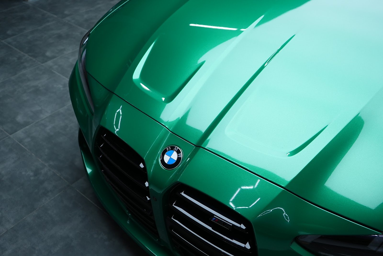 Rent BMW M4 in Dubai photo 2