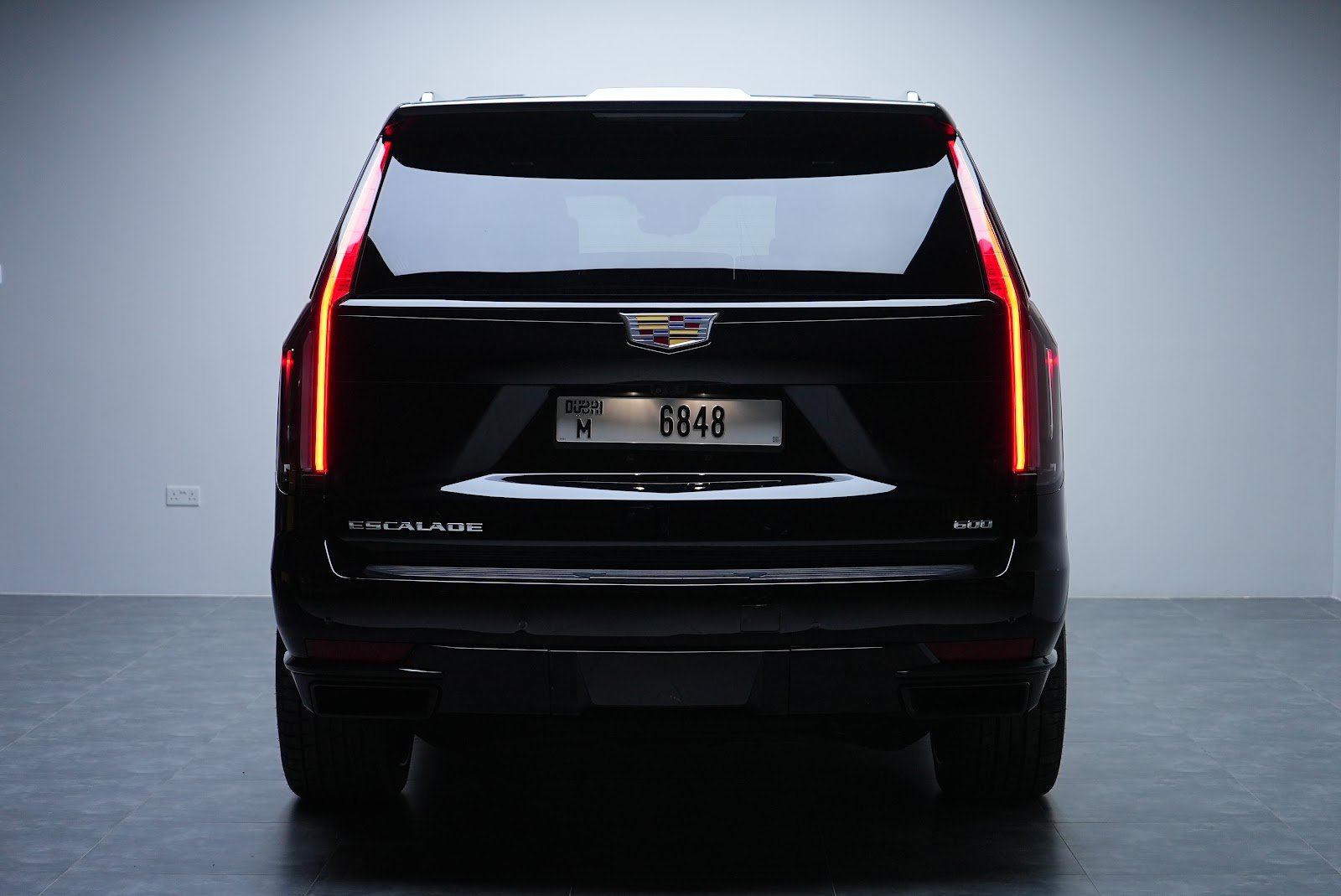Rent Cadillac Escalade Platinum Sport in Dubai photo 2