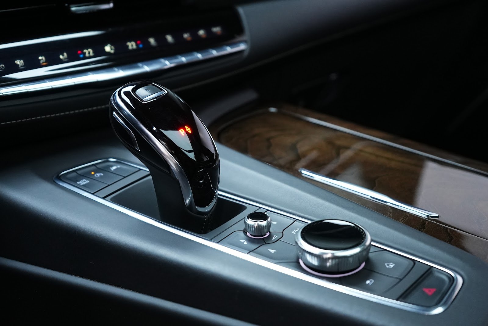 Rent Cadillac Escalade Platinum Sport in Dubai photo 5