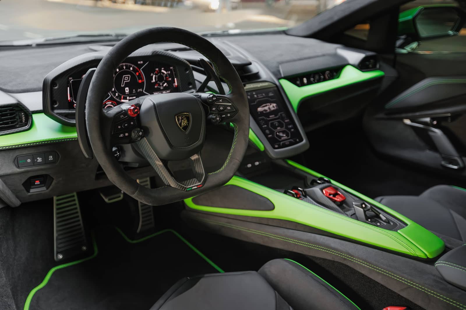 Rent Lamborghini Revuelto in Dubai photo 5
