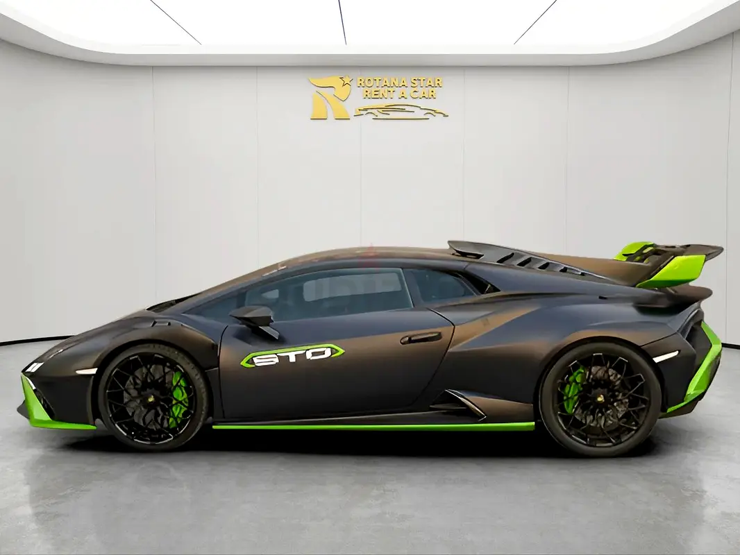 2022 Lamborghini Huracan for Rent in Al Barsha 1 (Grey) photo 2