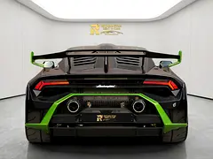 2022 Lamborghini Huracan for Rent in Al Barsha 1 (Grey) photo 3