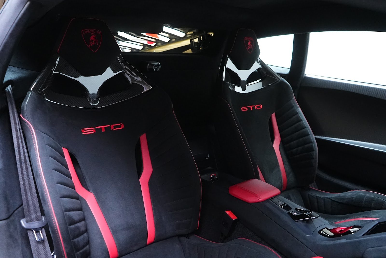 Rent Lamborghini Huracan STO in Dubai photo 7
