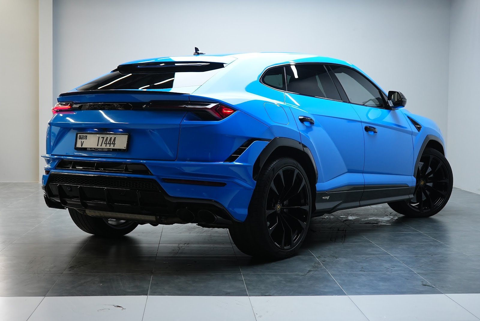 Rent Lamborghini Urus S in Dubai photo 8