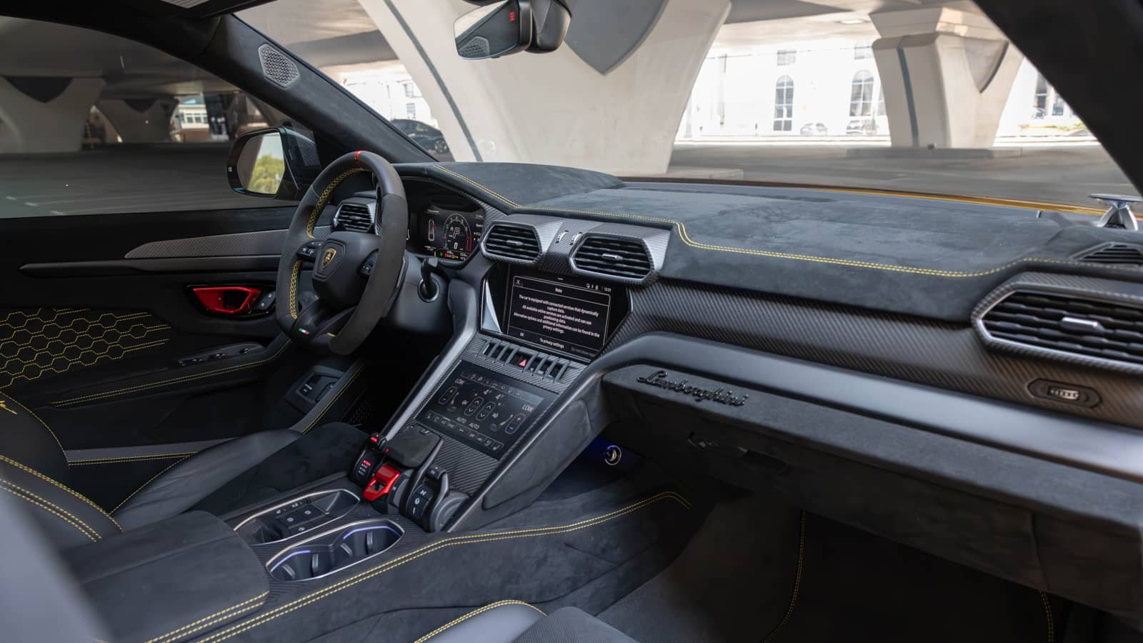 Rent Lamborghini Urus Performante in Dubai (Yellow) photo 5