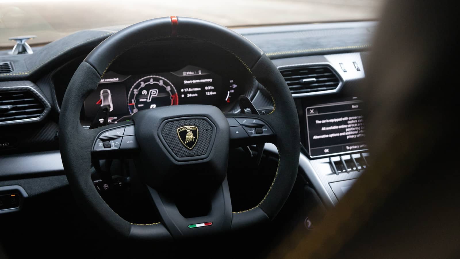 Rent Lamborghini Urus Performante in Dubai (Yellow) photo 7