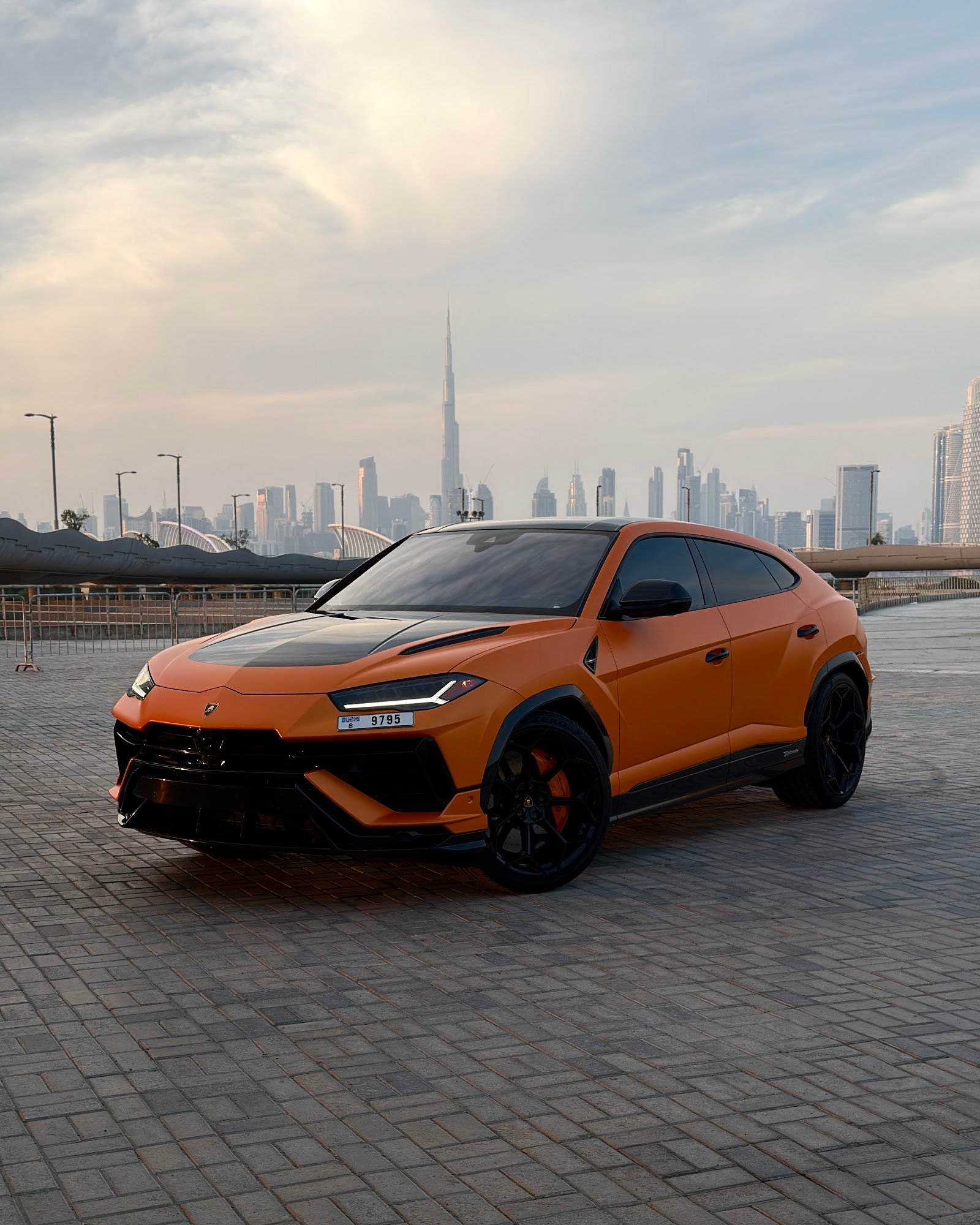 Rent Lamborghini Urus Performante in Dubai (Orange) photo 5