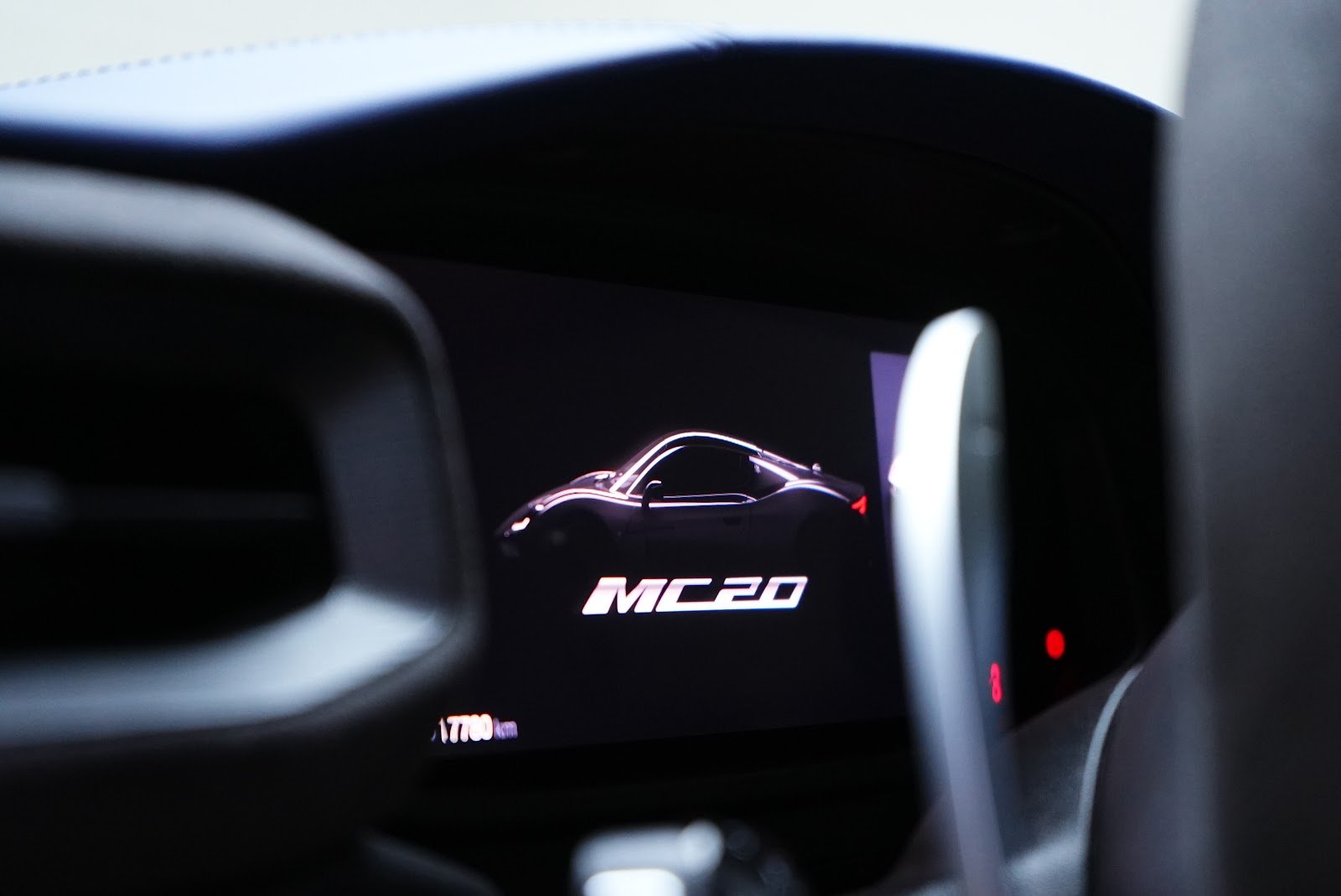 Rent Maserati MC20 in Dubai photo 7