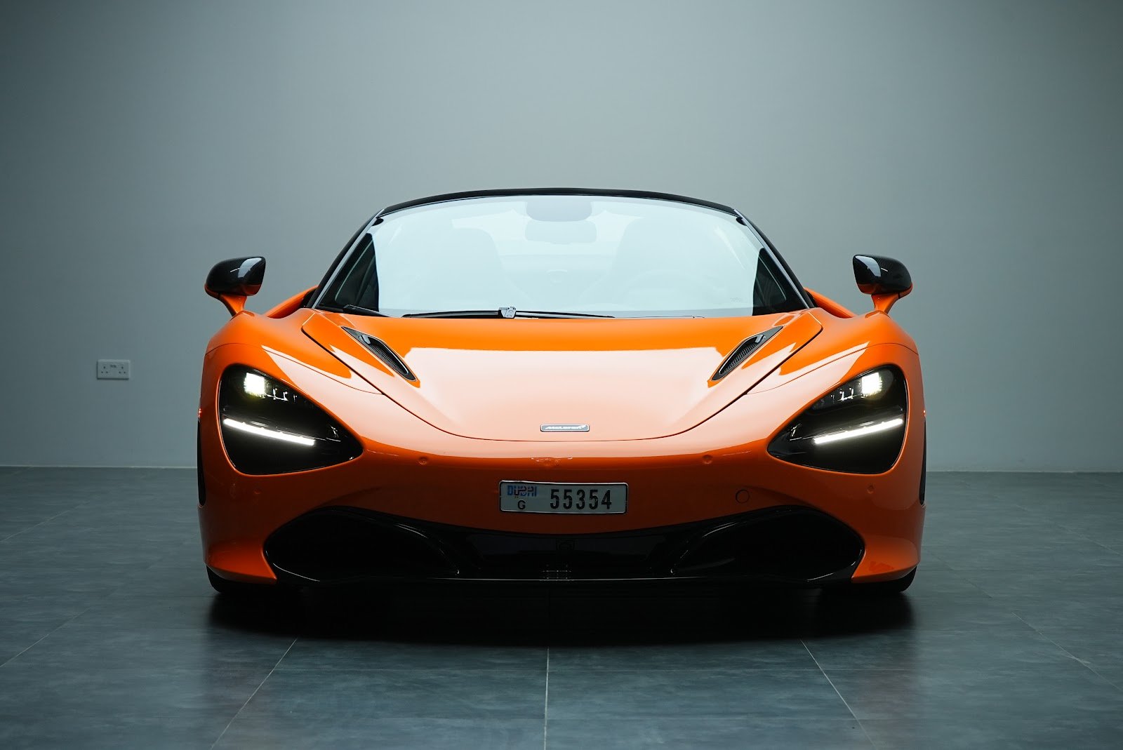 Rent McLaren 720S in Dubai rental in Dubai