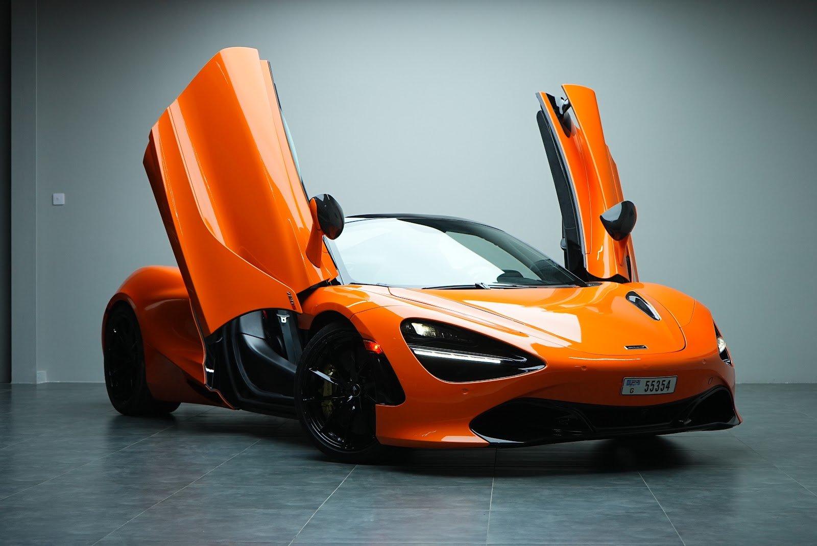 Rent McLaren 720S in Dubai photo 18