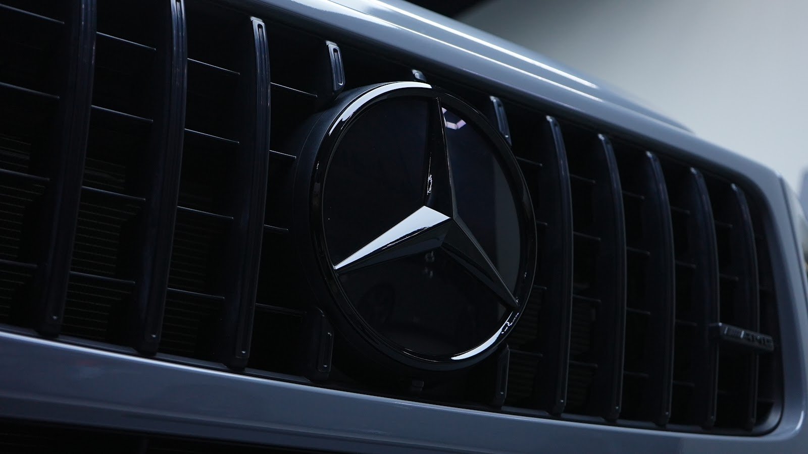 Rent 2025 Mercedes-Benz G63 in Dubai (Nardo Gray) photo 17