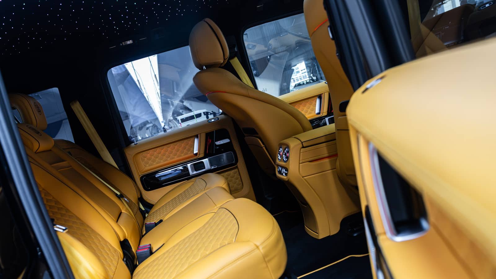 Rent Mercedes-Benz G800 Brabus in Dubai (Black Gloss) photo 12
